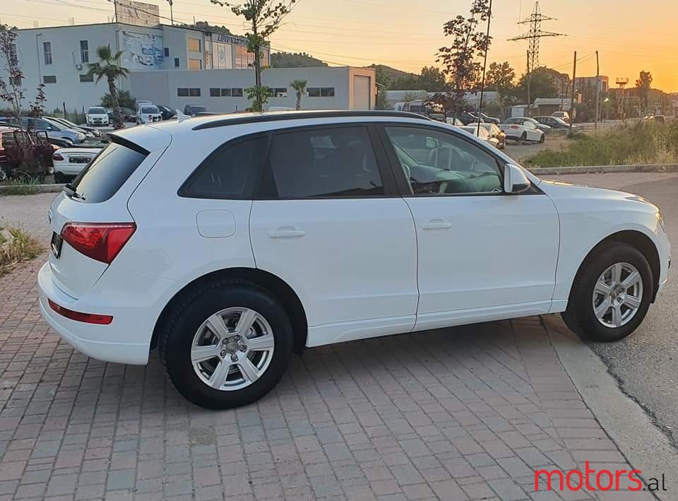 2010' Audi Q5 photo #1