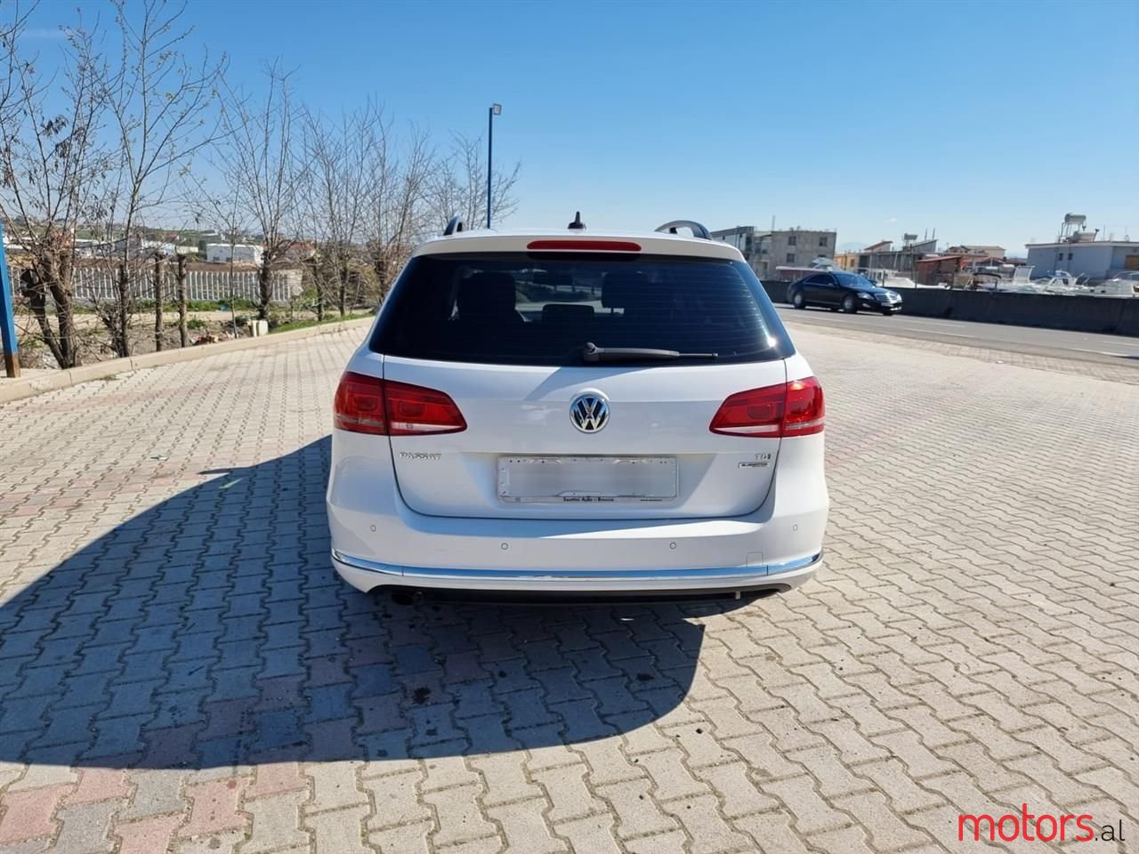 2014' Volkswagen Passat photo #4