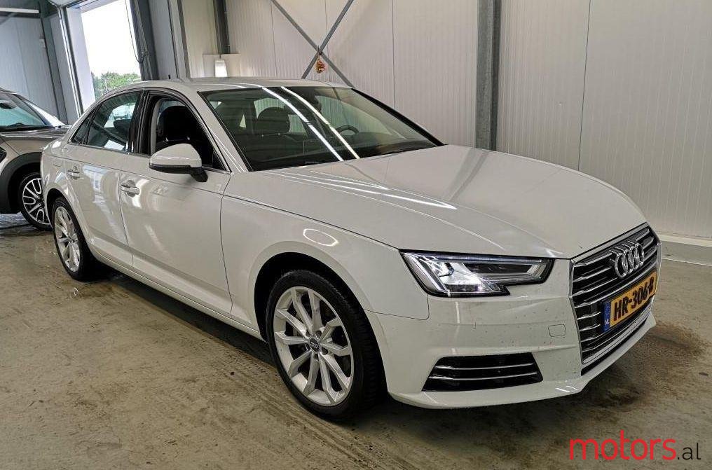 2016' Audi A4 photo #1