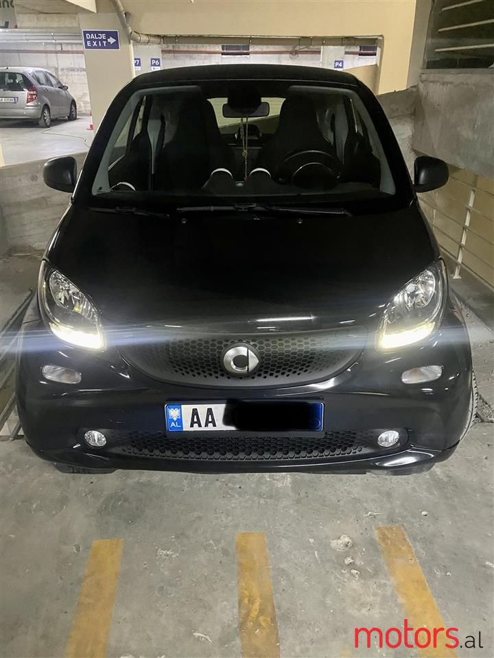 2016' Smart Fortwo photo #1