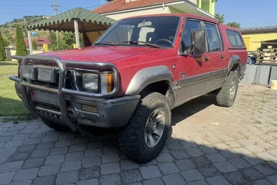 1995' Mitsubishi L200