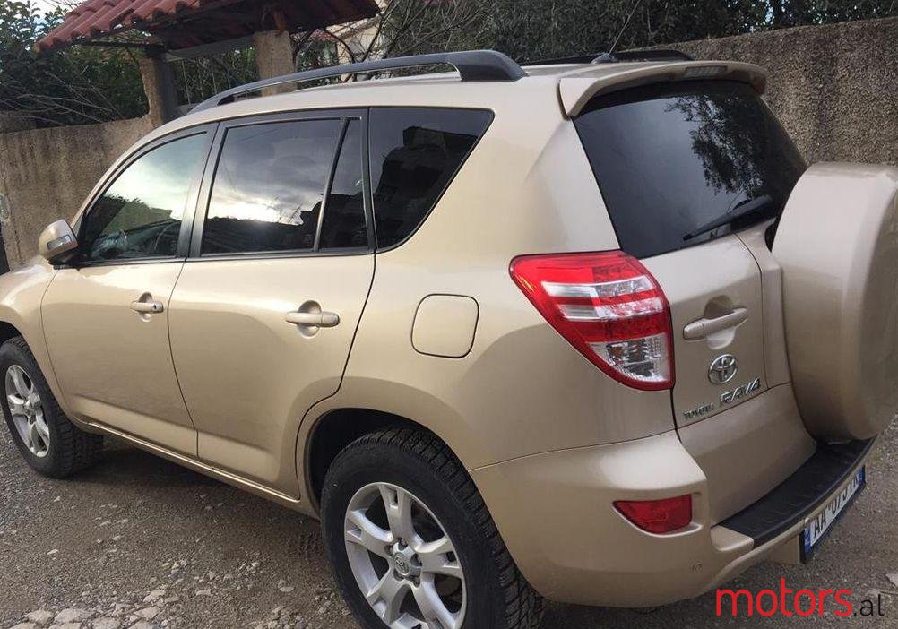 2010' Toyota RAV4 photo #1