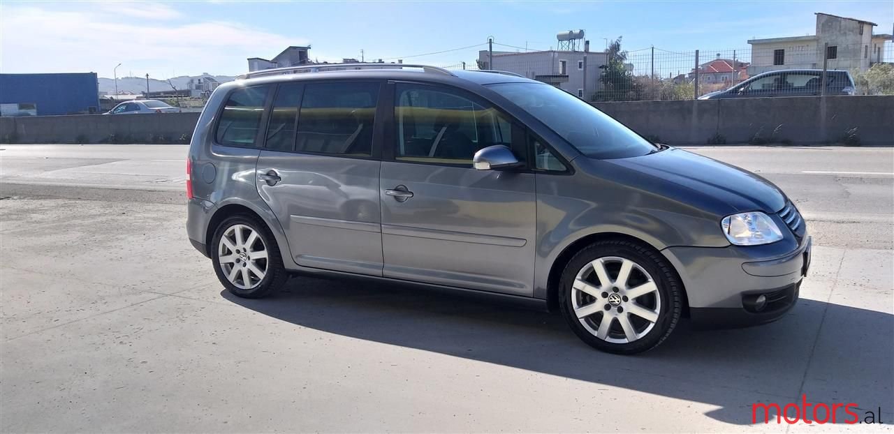 2006' Volkswagen Golf Plus photo #3