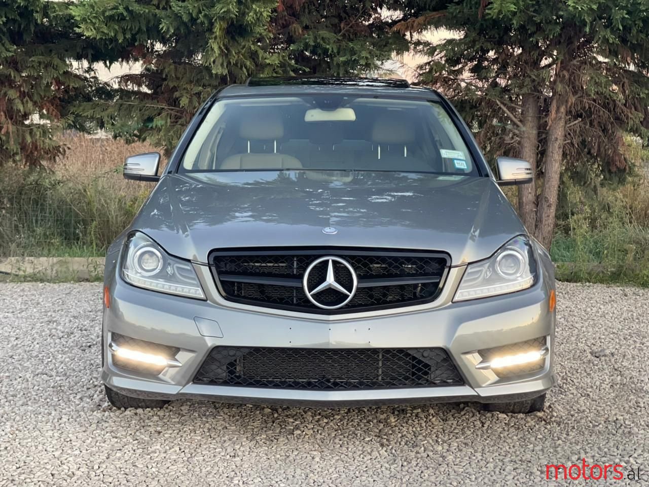 2012' Mercedes-Benz C 300 photo #2