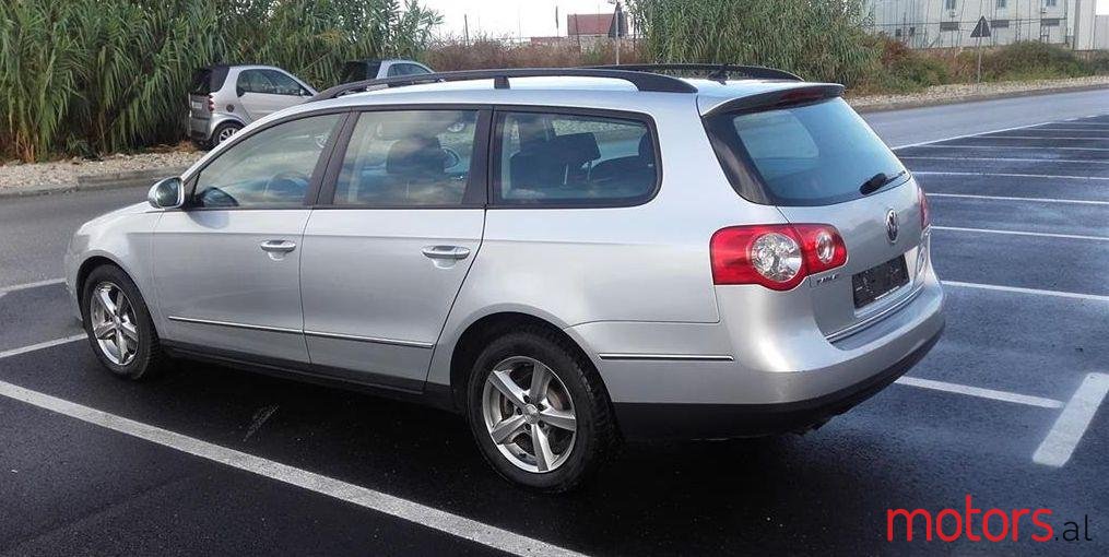 2006' Volkswagen Passat photo #2