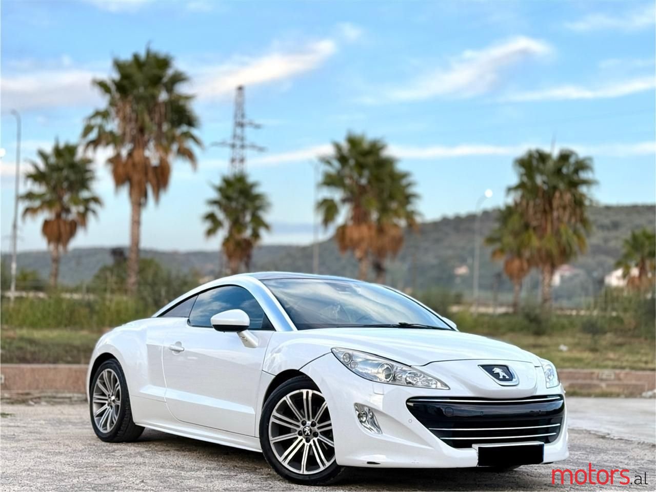 2012' Peugeot RCZ photo #1