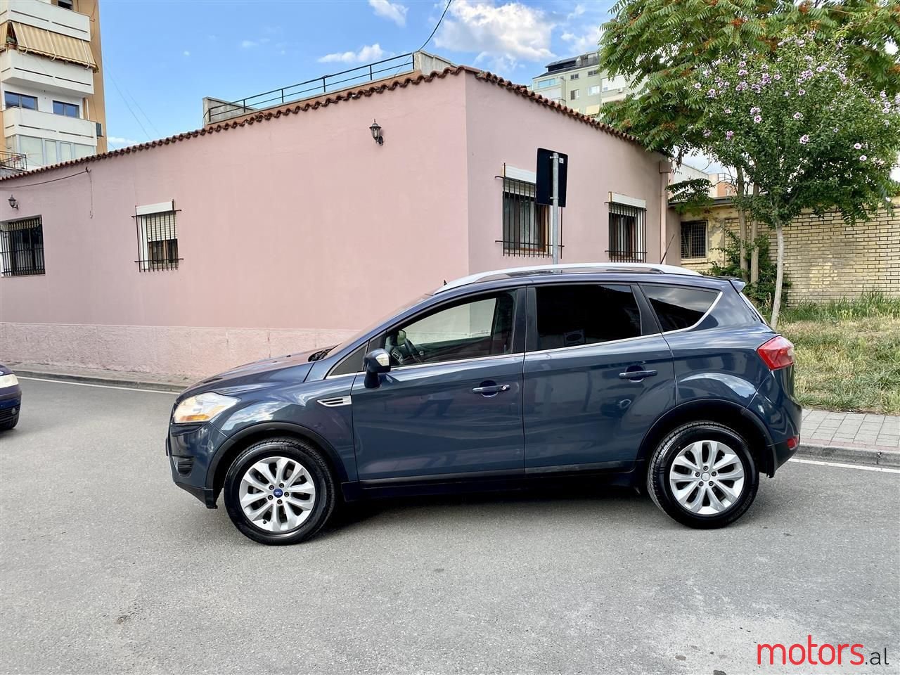 2012' Ford Kuga photo #3