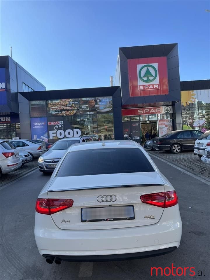 2013' Audi A4 photo #2