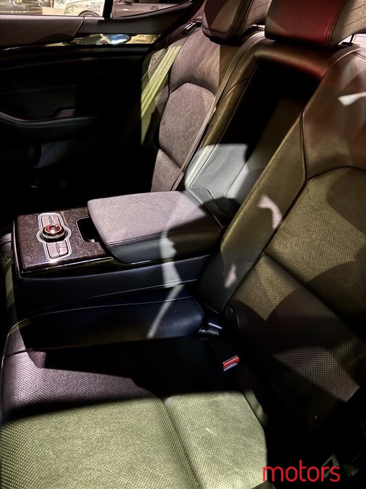 2013' Kia K7 photo #6