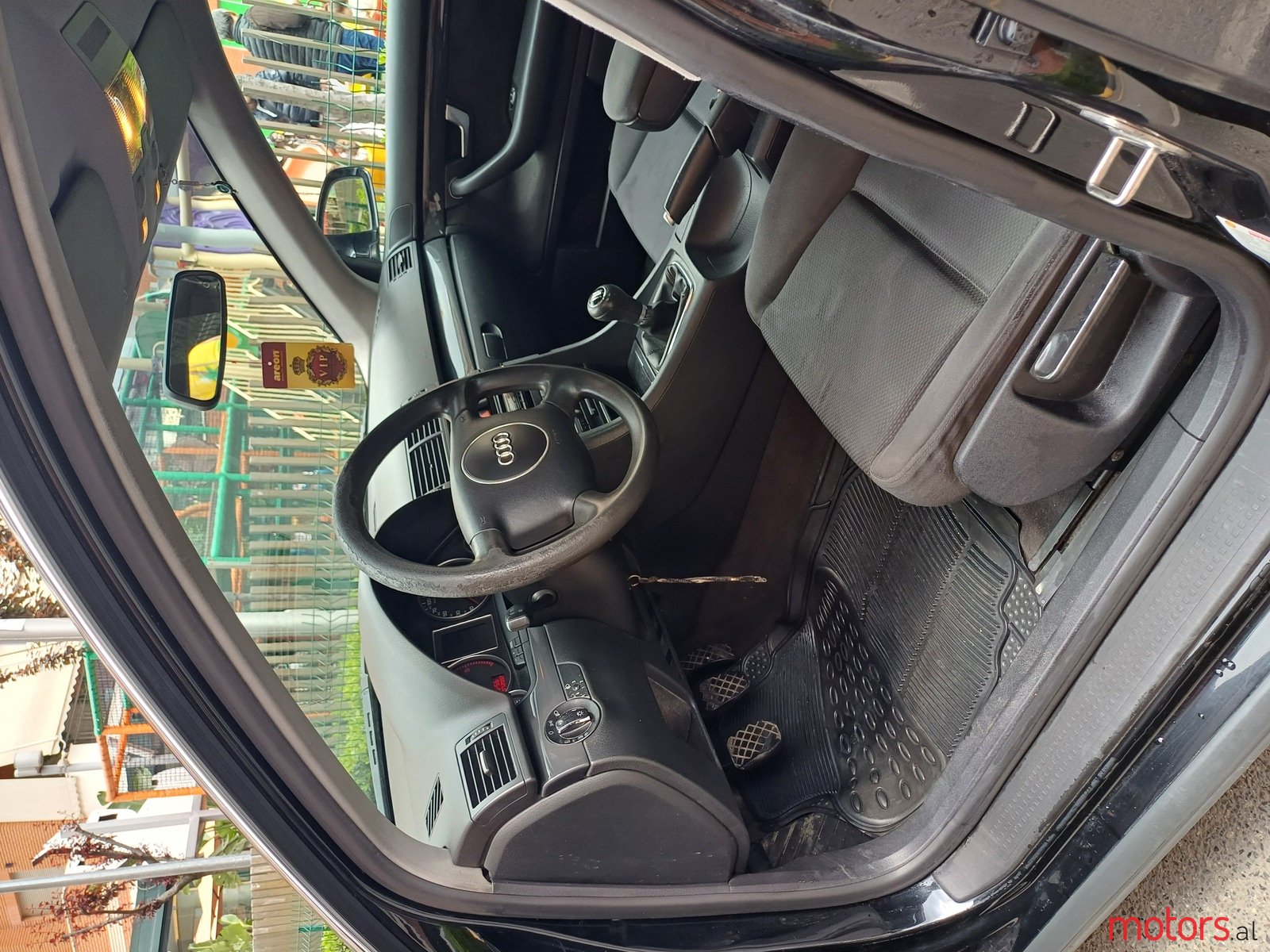 2001' Audi A4 photo #3