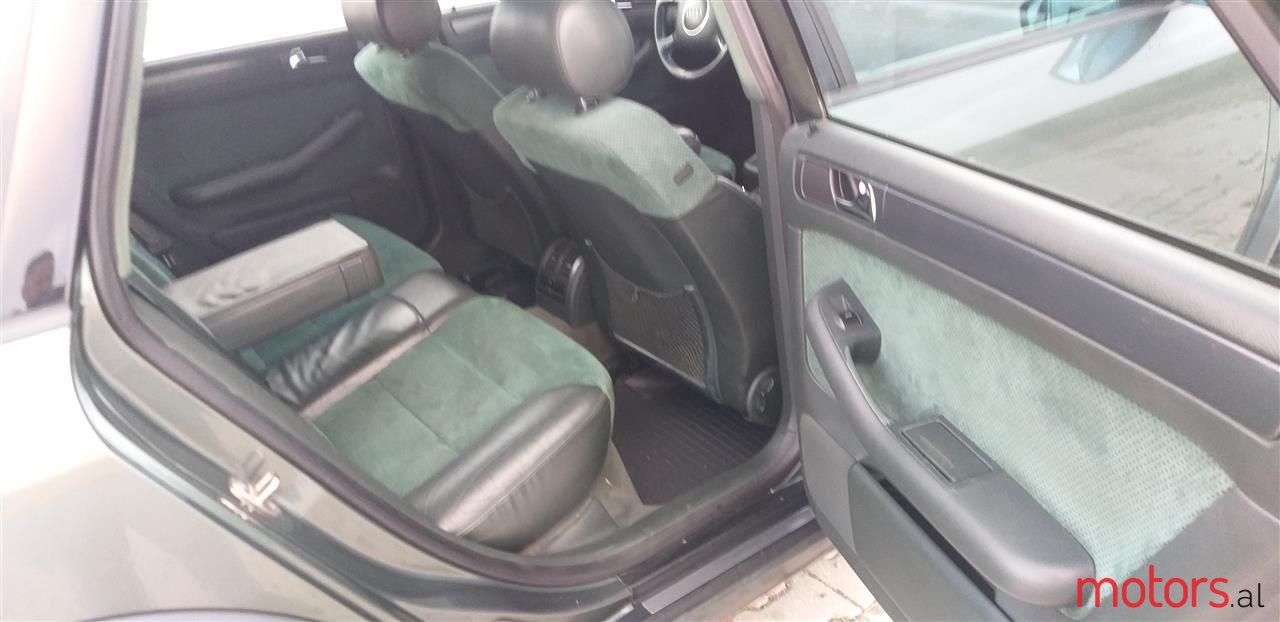 2001' Audi A6 photo #6