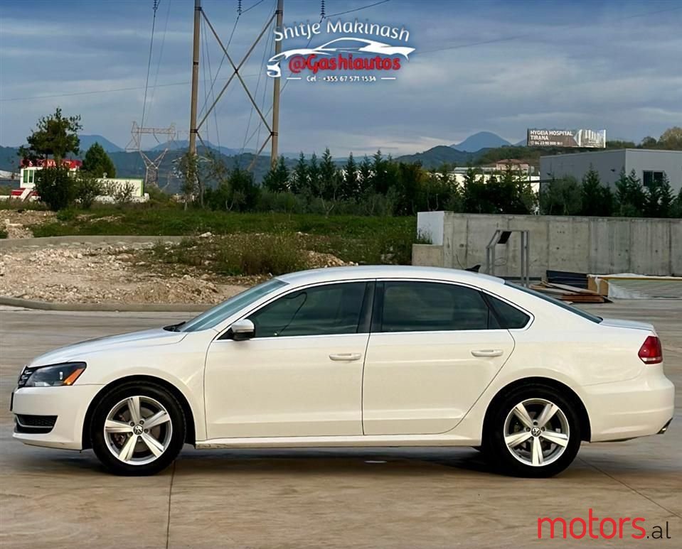 2013' Volkswagen Passat photo #6