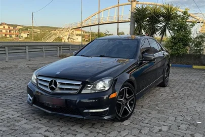 2012' Mercedes-Benz C 300