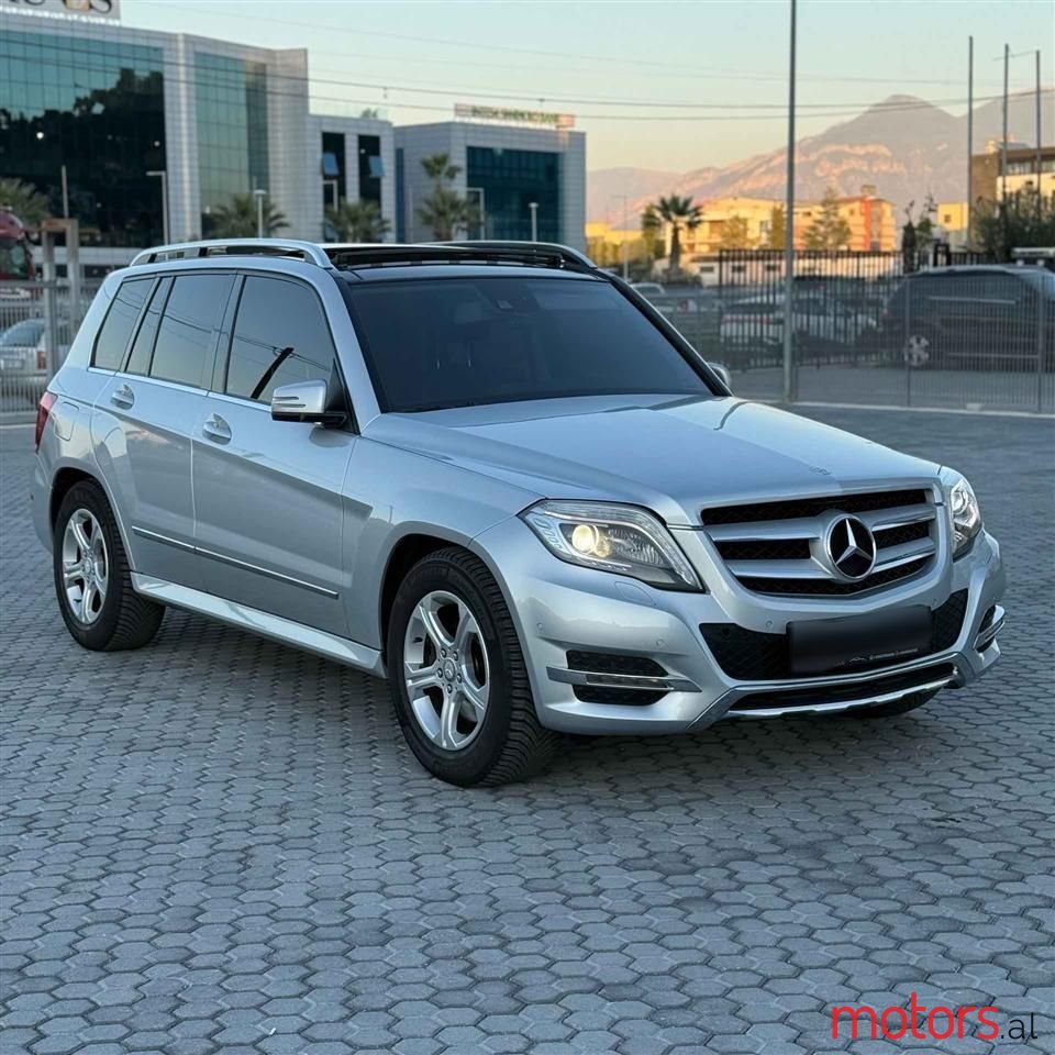 2013' Mercedes-Benz GLK 220 photo #3