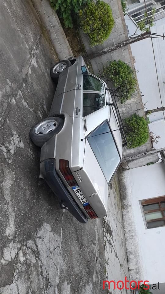 1989' Mercedes-Benz 190 photo #5