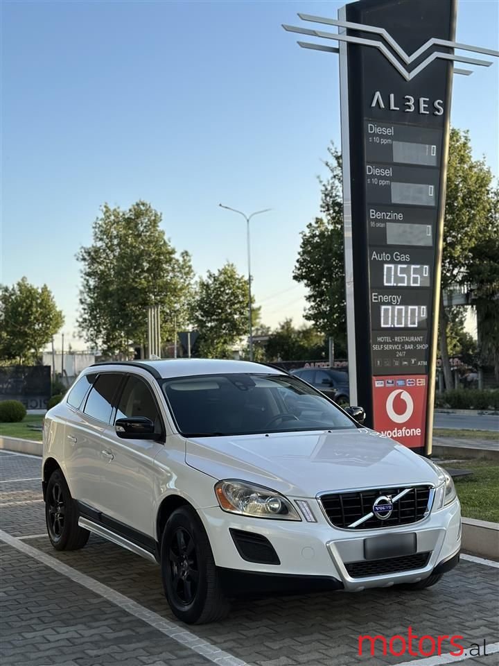 2011' Volvo Xc 60 photo #1