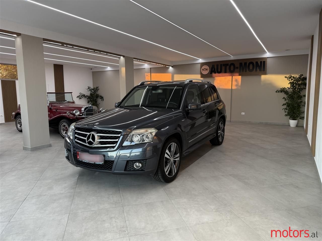 2010' Mercedes-Benz GLK 220 photo #1