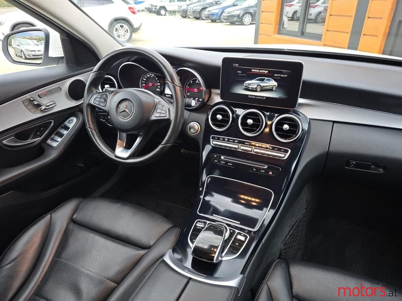 2015' Mercedes-Benz C 220 photo #5