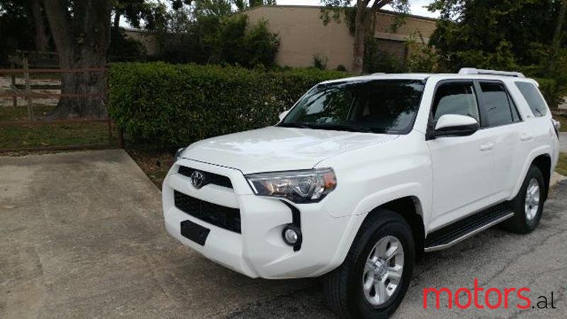 2015' Toyota 4Runner photo #1