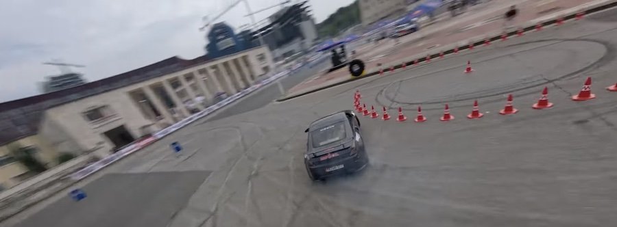 “Red Bull Car Park Drift Albania”/ Kompeticion me emocione e adrenalinë për herë të parë në Shqipëri