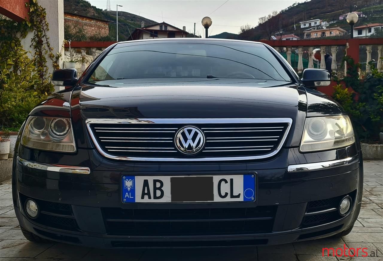 2005' Volkswagen Phaeton photo #6