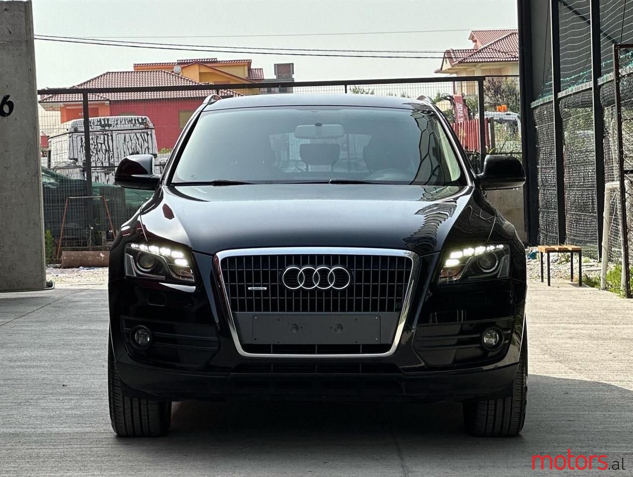 2010' Audi Q5 photo #4