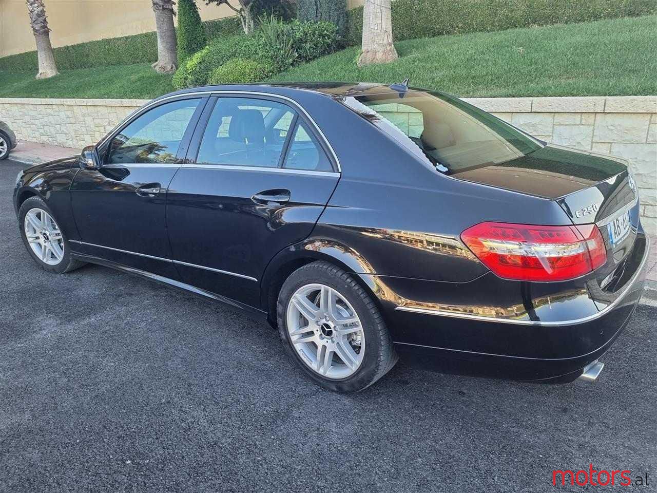 2010' Mercedes-Benz 250 photo #1