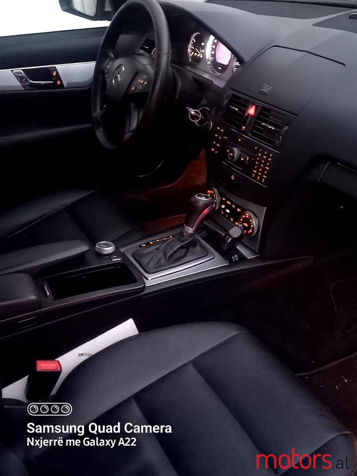 2008' Mercedes-Benz C 220 photo #5
