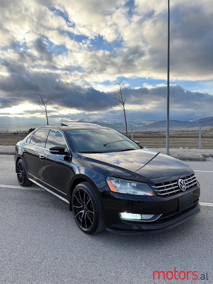 2014' Volkswagen Passat photo #1