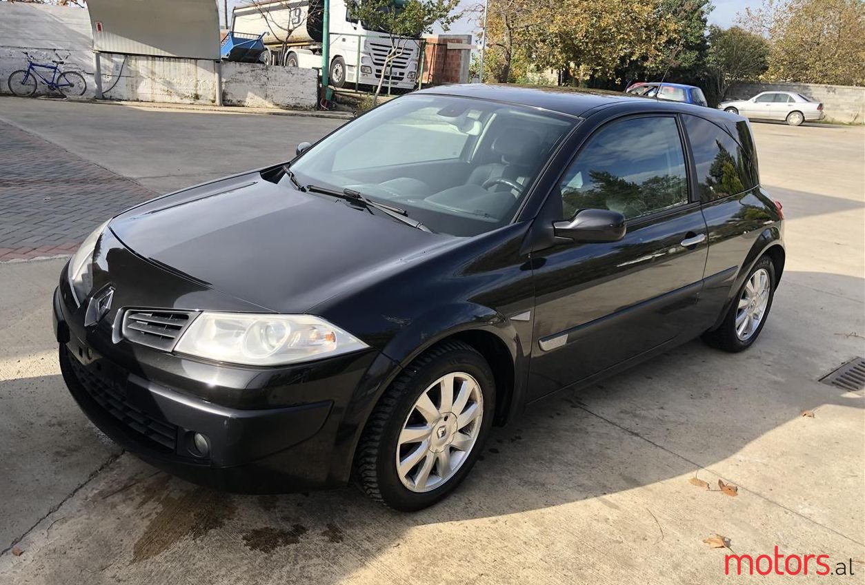 2007' Renault Megane photo #1
