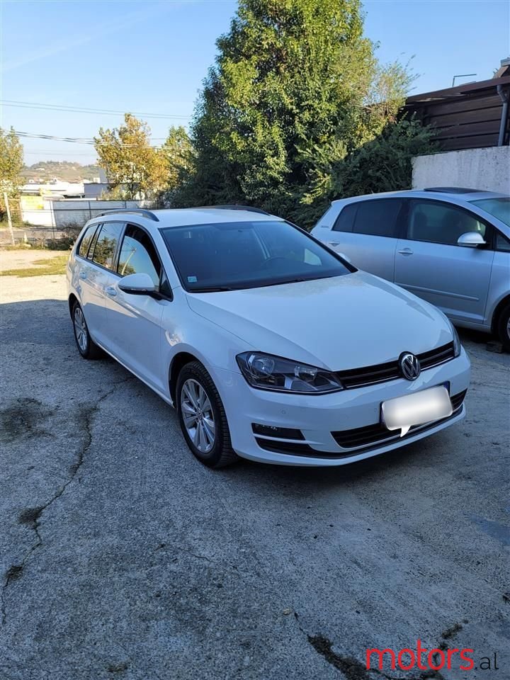 2014' Volkswagen Golf photo #1