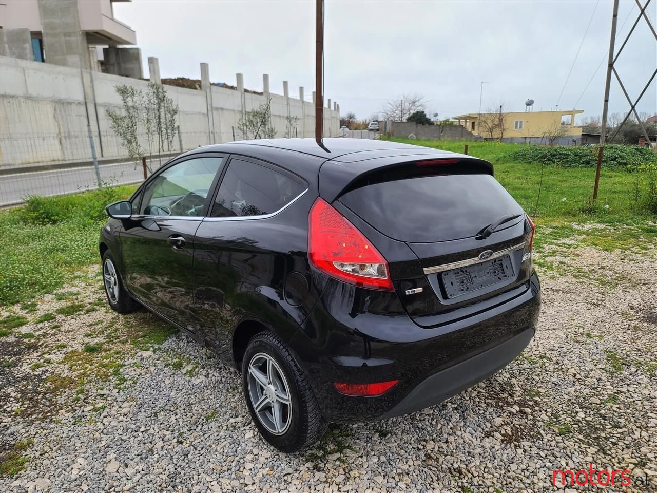 2009' Ford Fiesta photo #3