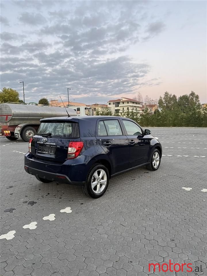 2010' Toyota Urban Cruiser photo #6