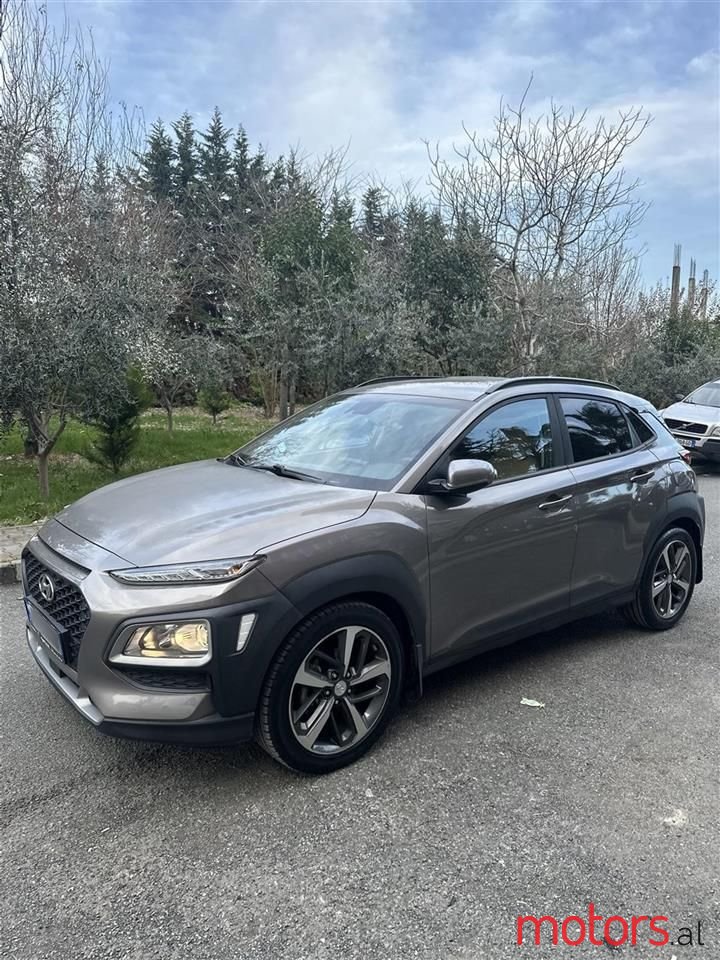 2018' Hyundai Kona photo #2