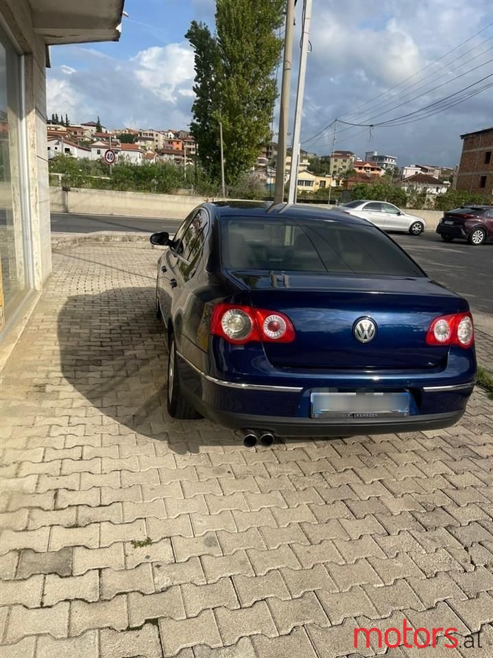 2006' Volkswagen Passat photo #4