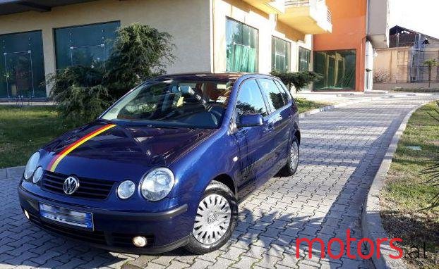 2002' Volkswagen Polo photo #1