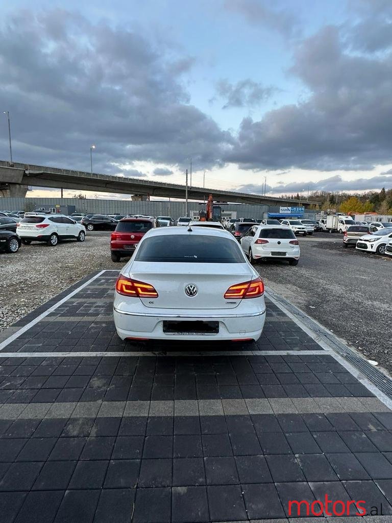 2015' Volkswagen CC photo #2