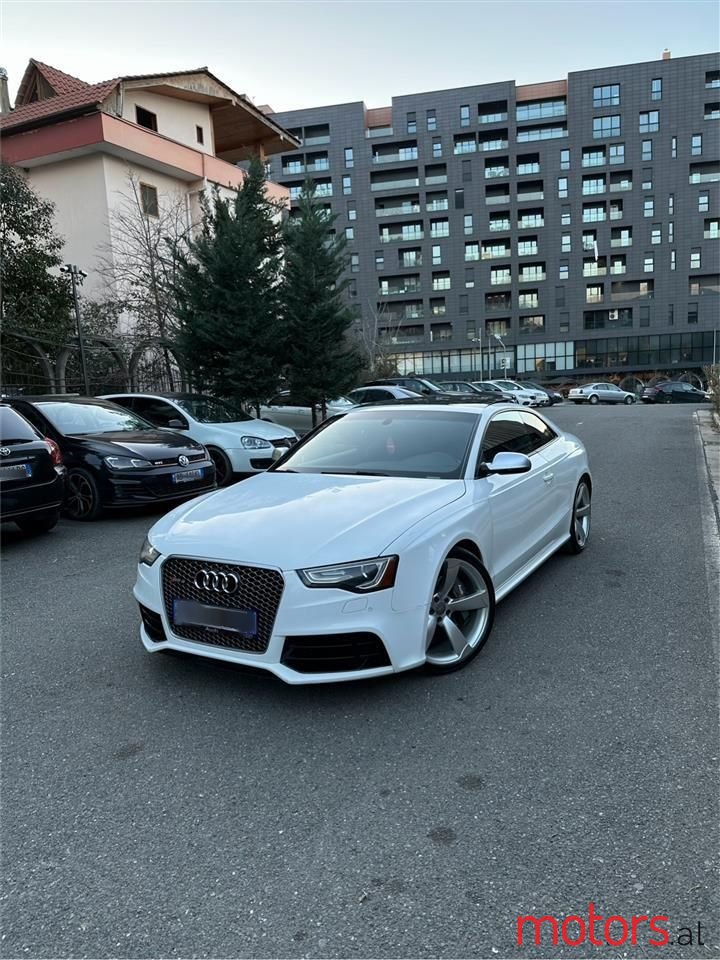 2011' Audi RS5 photo #1