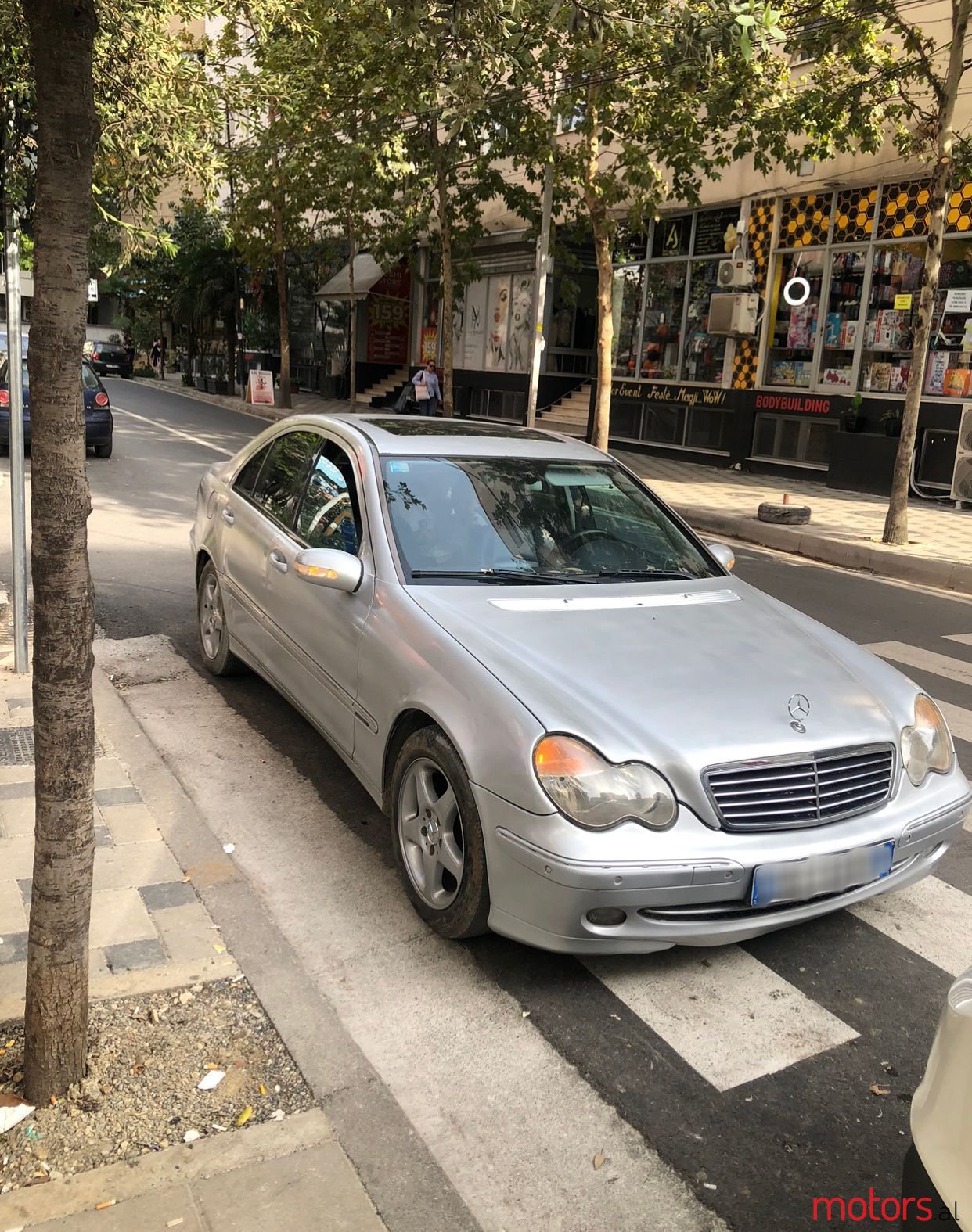 2005' Mercedes-Benz C 220 photo #1