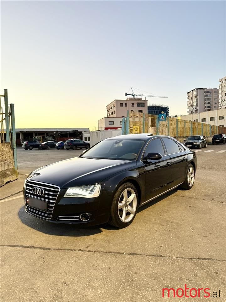 2011' Audi A8 photo #1