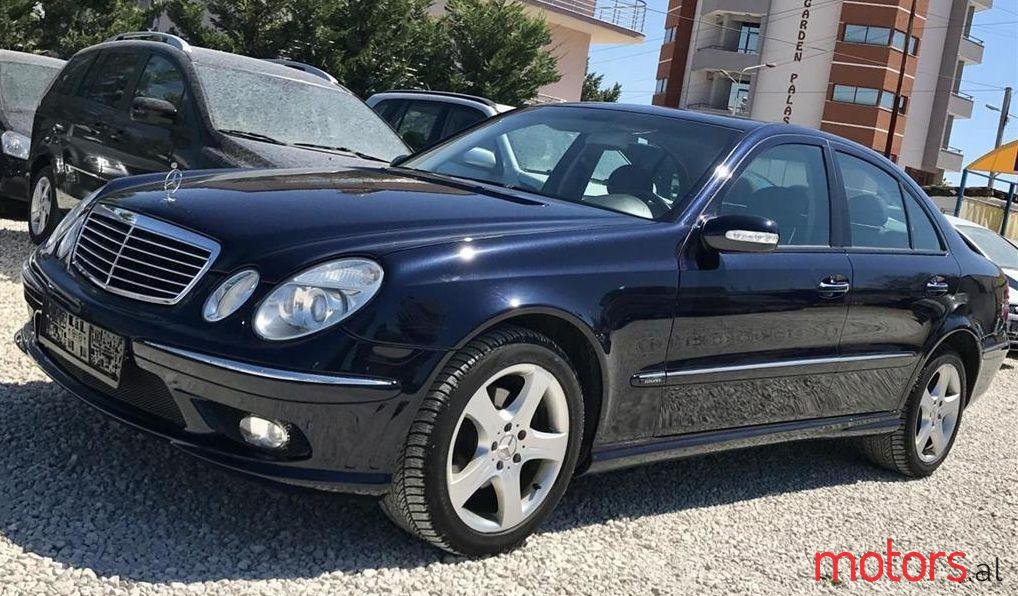 2003' Mercedes-Benz E 270 photo #3