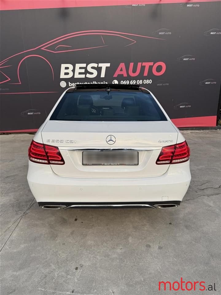 2014' Mercedes-Benz E 250 photo #3