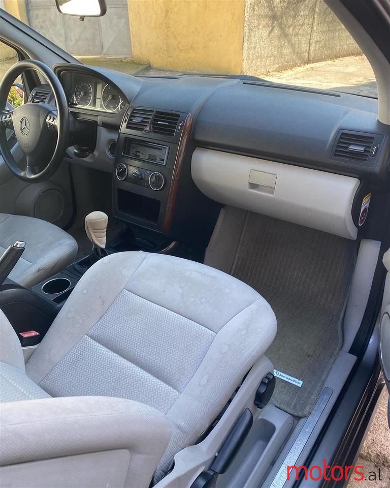 2006' Mercedes-Benz A 160 photo #6