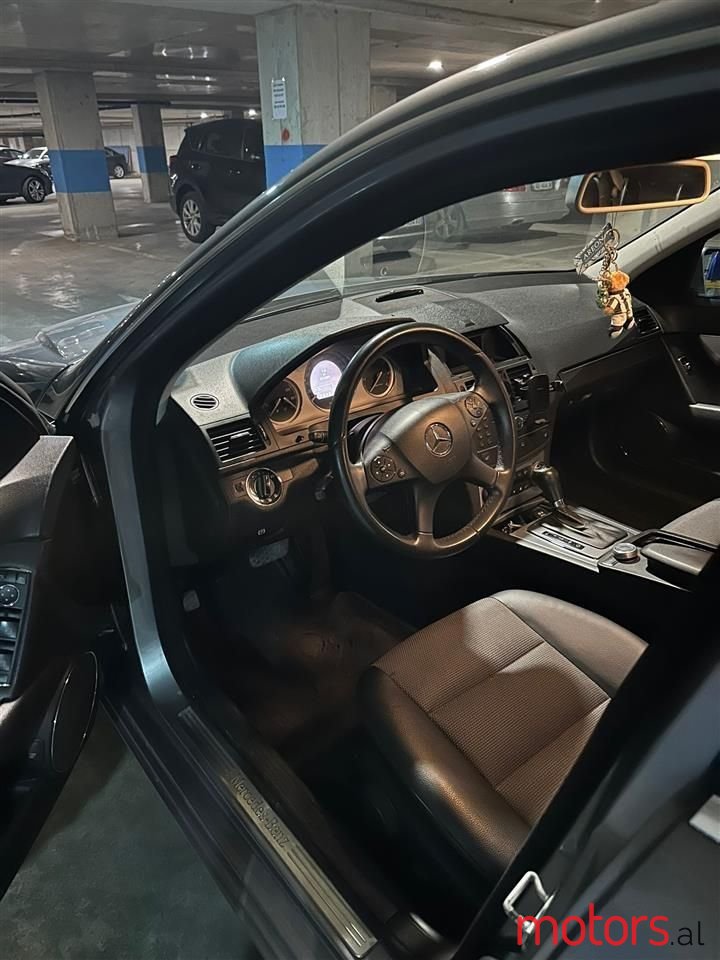 2008' Mercedes-Benz C 220 photo #4