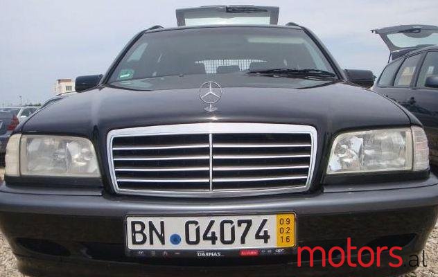 2000' Mercedes-Benz C-Class photo #2