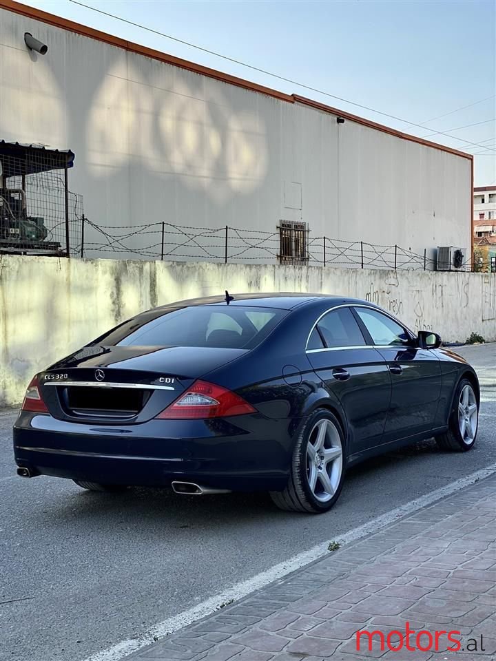 2009' Mercedes-Benz CLS 320 photo #4