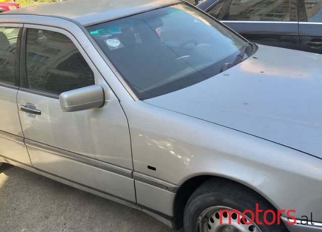 1995' Mercedes-Benz 250 photo #1