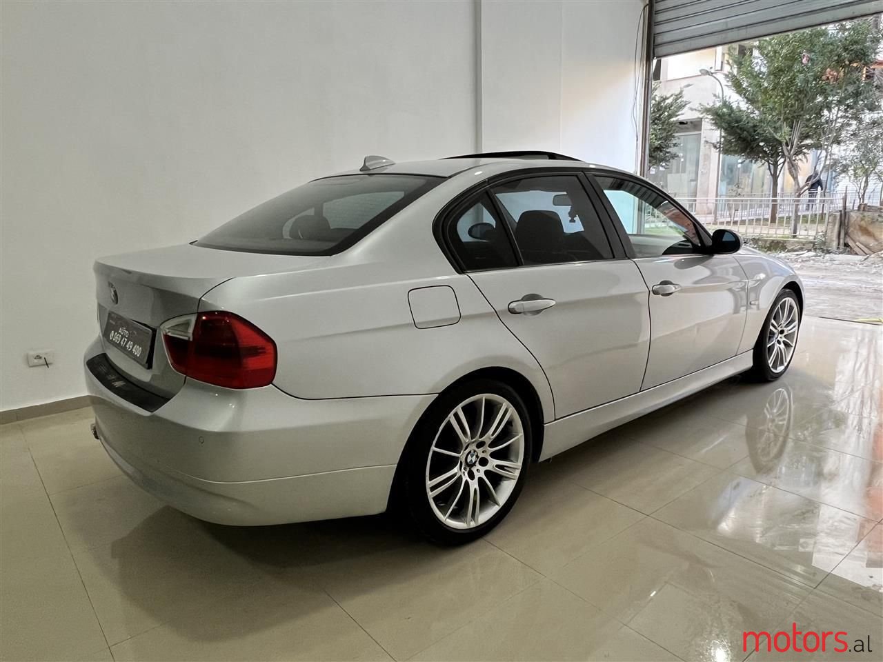 2006' BMW 320 photo #5