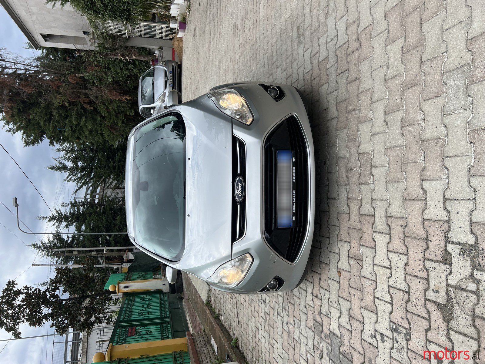 2012' Ford C-MAX photo #2