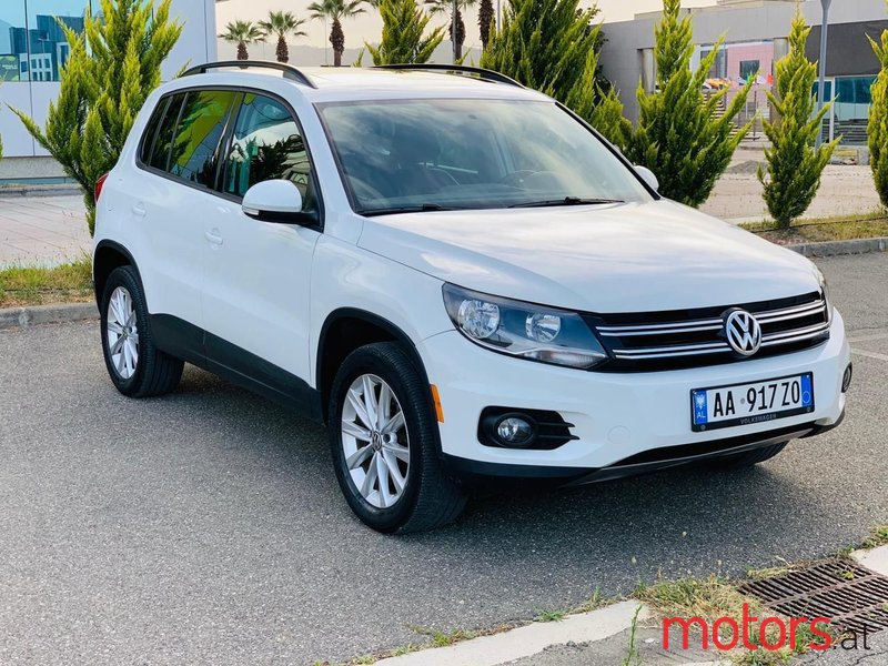 2014' Volkswagen Tiguan photo #1